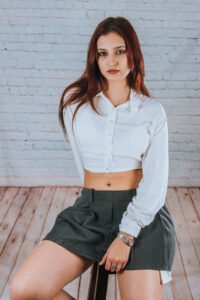 berenice book camisa blanca y pollera 2