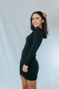 book paula primer look vestido negro 8