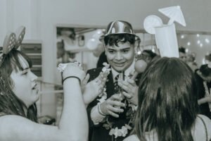 cotillon colorido fiesta yanaina 10