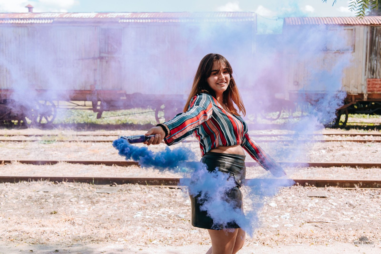 micaela book exteriores bengalas color 1 scaled