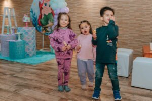 nadia con amigos cumpleanos infantil 3
