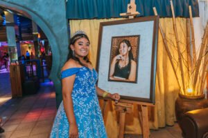 quince noelia mural firmas